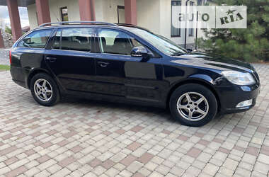 Універсал Skoda Octavia 2009 в Дніпрі