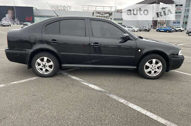 Лифтбек Skoda Octavia 2006 в Киеве