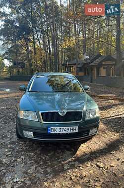 Универсал Skoda Octavia 2005 в Заречном