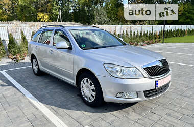 Универсал Skoda Octavia 2010 в Луцке