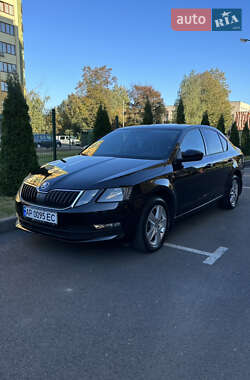 Лифтбек Skoda Octavia 2017 в 