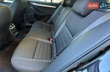 Лифтбек Skoda Octavia 2017 в 