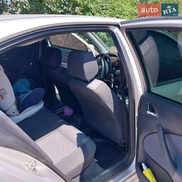 Лифтбек Skoda Octavia 2002 в Измаиле