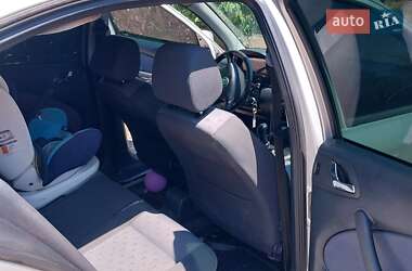 Лифтбек Skoda Octavia 2002 в 