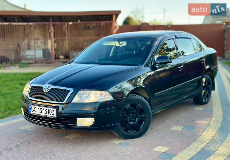 Лифтбек Skoda Octavia 2006 в Новояворовске