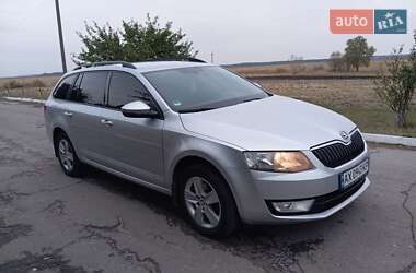 Универсал Skoda Octavia 2013 в Зачепиловке