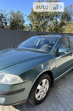 Универсал Skoda Octavia 2005 в Жовкве