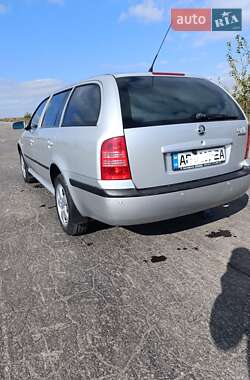 Универсал Skoda Octavia 2002 в Баре