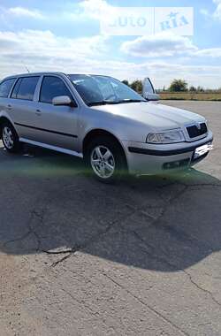 Універсал Skoda Octavia 2002 в Бару