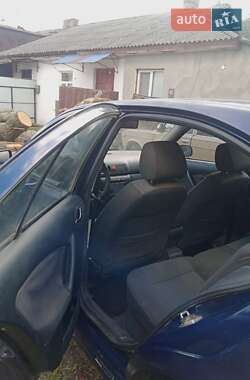 Лифтбек Skoda Octavia 2000 в 