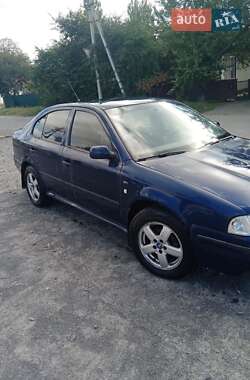 Лифтбек Skoda Octavia 2000 в 
