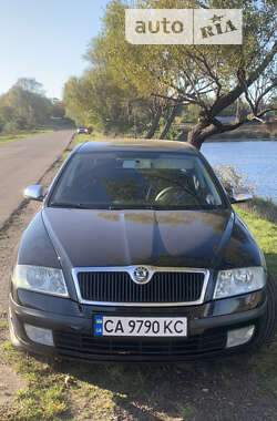 Ліфтбек Skoda Octavia 2006 в Черкасах