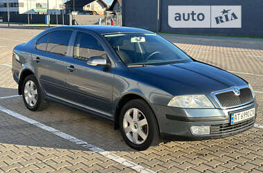 Ліфтбек Skoda Octavia 2005 в Івано-Франківську