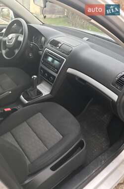 Ліфтбек Skoda Octavia 2010 в 