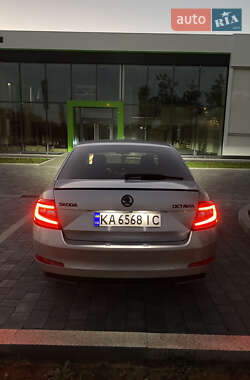 Лифтбек Skoda Octavia 2013 в 