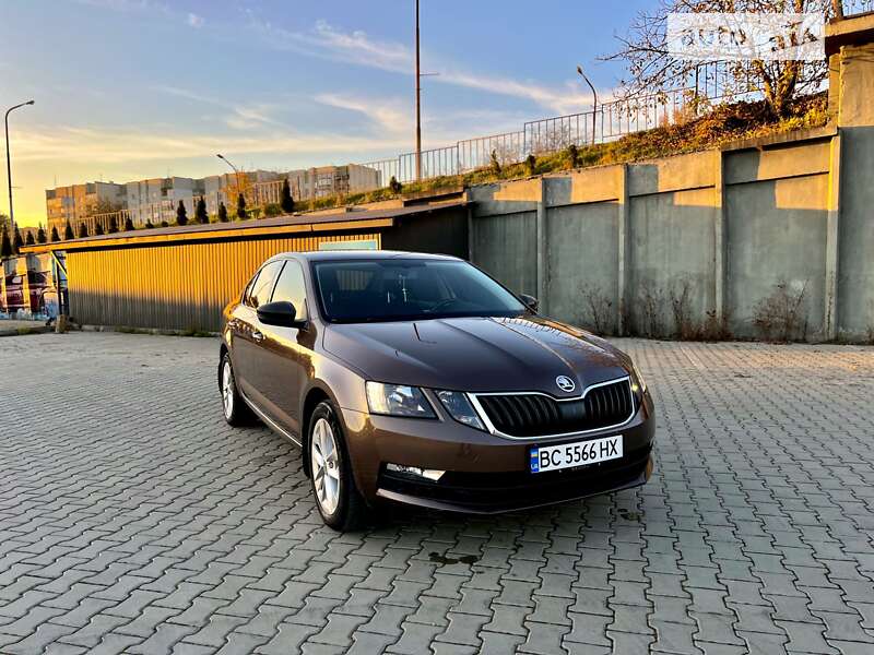 Ліфтбек Skoda Octavia 2018 в Дрогобичі