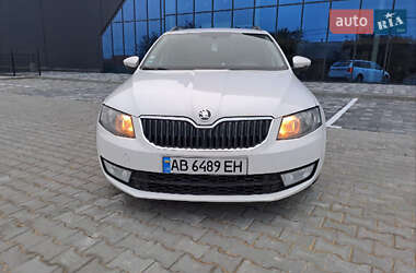 Універсал Skoda Octavia 2015 в Тиврову