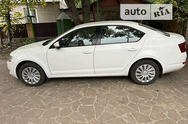 Лифтбек Skoda Octavia 2013 в Сахновщине