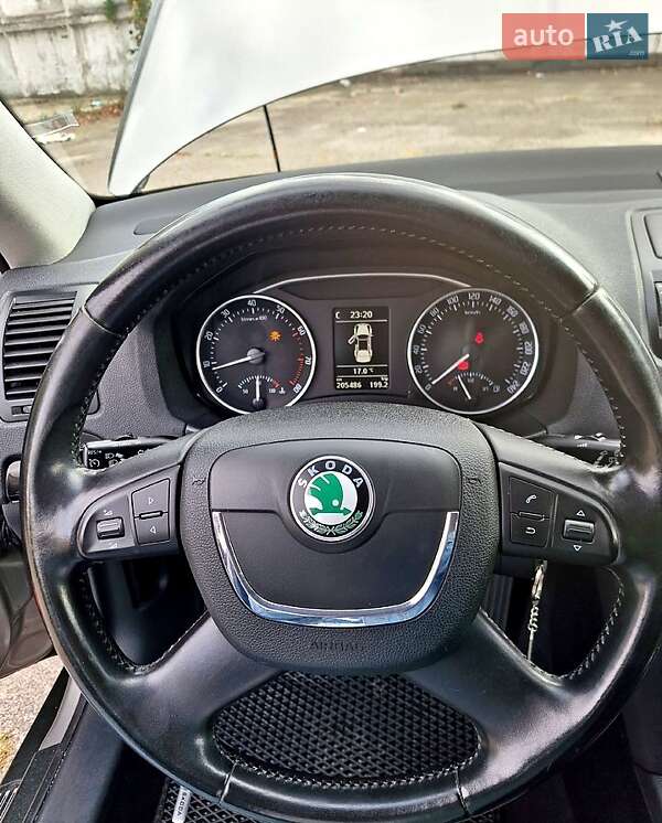 Ліфтбек Skoda Octavia 2009 в Києві