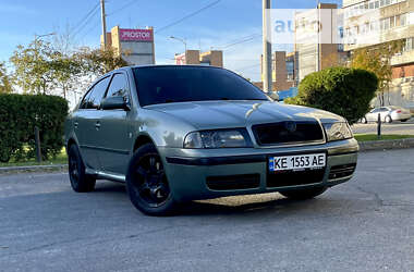 Ліфтбек Skoda Octavia 2002 в Дніпрі