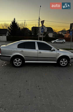 Лифтбек Skoda Octavia 2004 в Ивано-Франковске