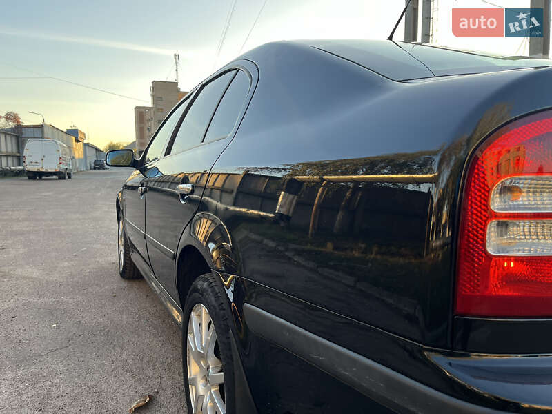 Лифтбек Skoda Octavia 2007 в Киеве