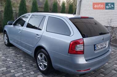 Универсал Skoda Octavia 2009 в 
