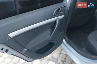 Универсал Skoda Octavia 2009 в 