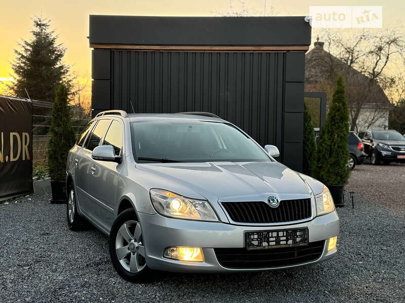 Универсал Skoda Octavia 2012 в Дрогобыче