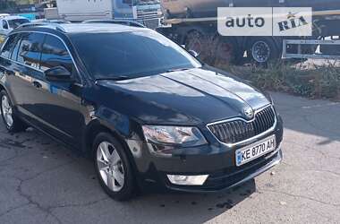 Универсал Skoda Octavia 2016 в Кривом Роге