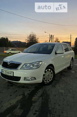 Універсал Skoda Octavia 2009 в Ужгороді