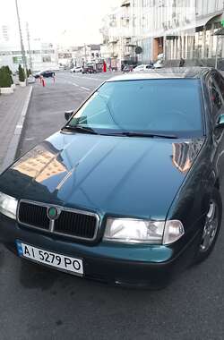 Лифтбек Skoda Octavia 1998 в Киеве