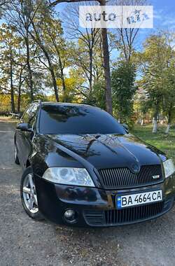 Универсал Skoda Octavia 2008 в Голованевске