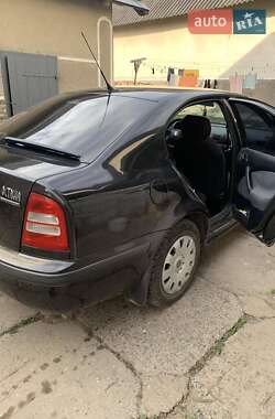 Лифтбек Skoda Octavia 2006 в 