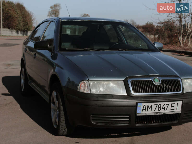 Лифтбек Skoda Octavia 2008 в 