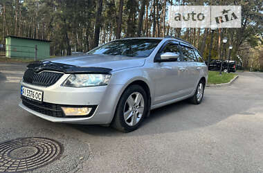 Універсал Skoda Octavia 2013 в Чернігові