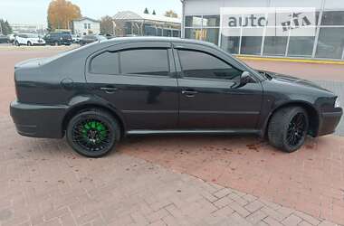 Ліфтбек Skoda Octavia 2007 в Рівному