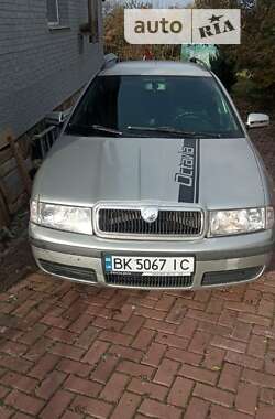 Универсал Skoda Octavia 2002 в Здолбунове