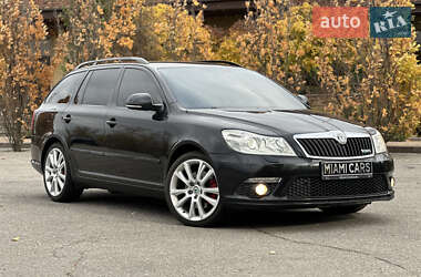 Універсал Skoda Octavia 2013 в Харкові