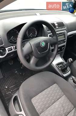 Ліфтбек Skoda Octavia 2011 в Сарнах