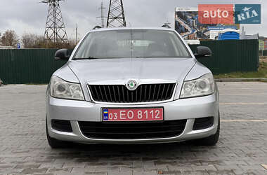 Універсал Skoda Octavia 2009 в Луцьку