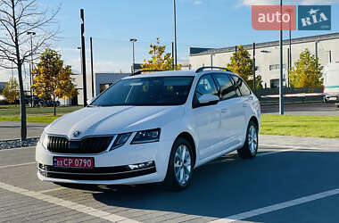 Универсал Skoda Octavia 2018 в Мукачево