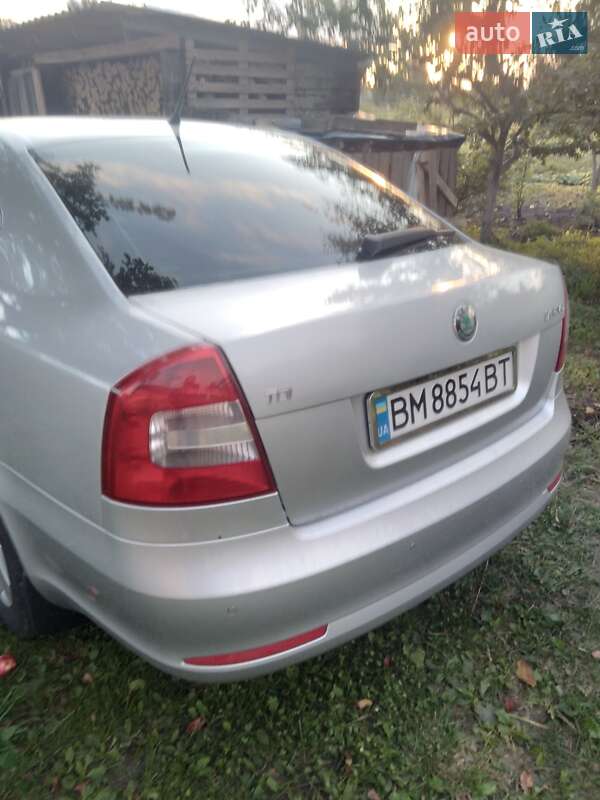 Лифтбек Skoda Octavia 2011 в Глухове