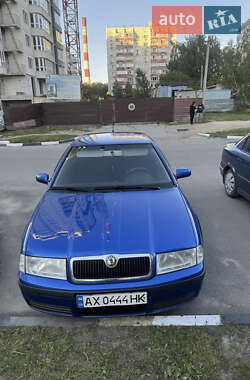 Ліфтбек Skoda Octavia 2003 в Люботині