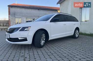 Універсал Skoda Octavia 2020 в Бориславі