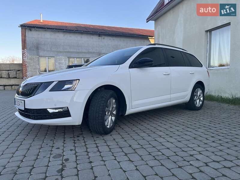 Універсал Skoda Octavia 2020 в Бориславі