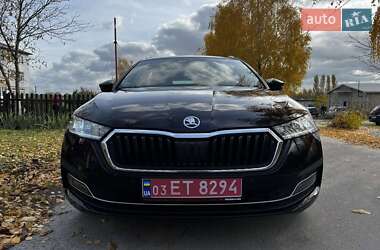 Ліфтбек Skoda Octavia 2021 в Ковелі