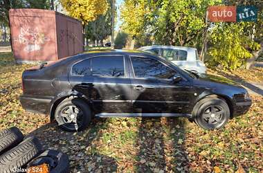 Лифтбек Skoda Octavia 2006 в Черкассах