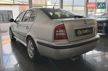 Ліфтбек Skoda Octavia 2003 в Червонограді