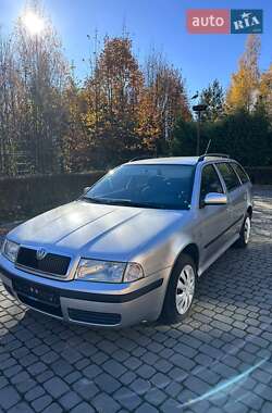 Універсал Skoda Octavia 2008 в Луцьку